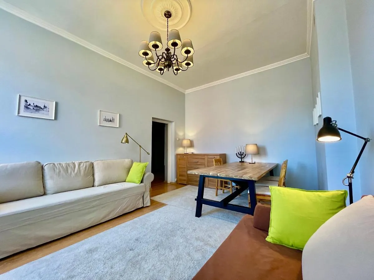 Royal 2 Old Town Fast Wifi Netflix Hbo Appletv+ Lejlighed Warszawa 0*,