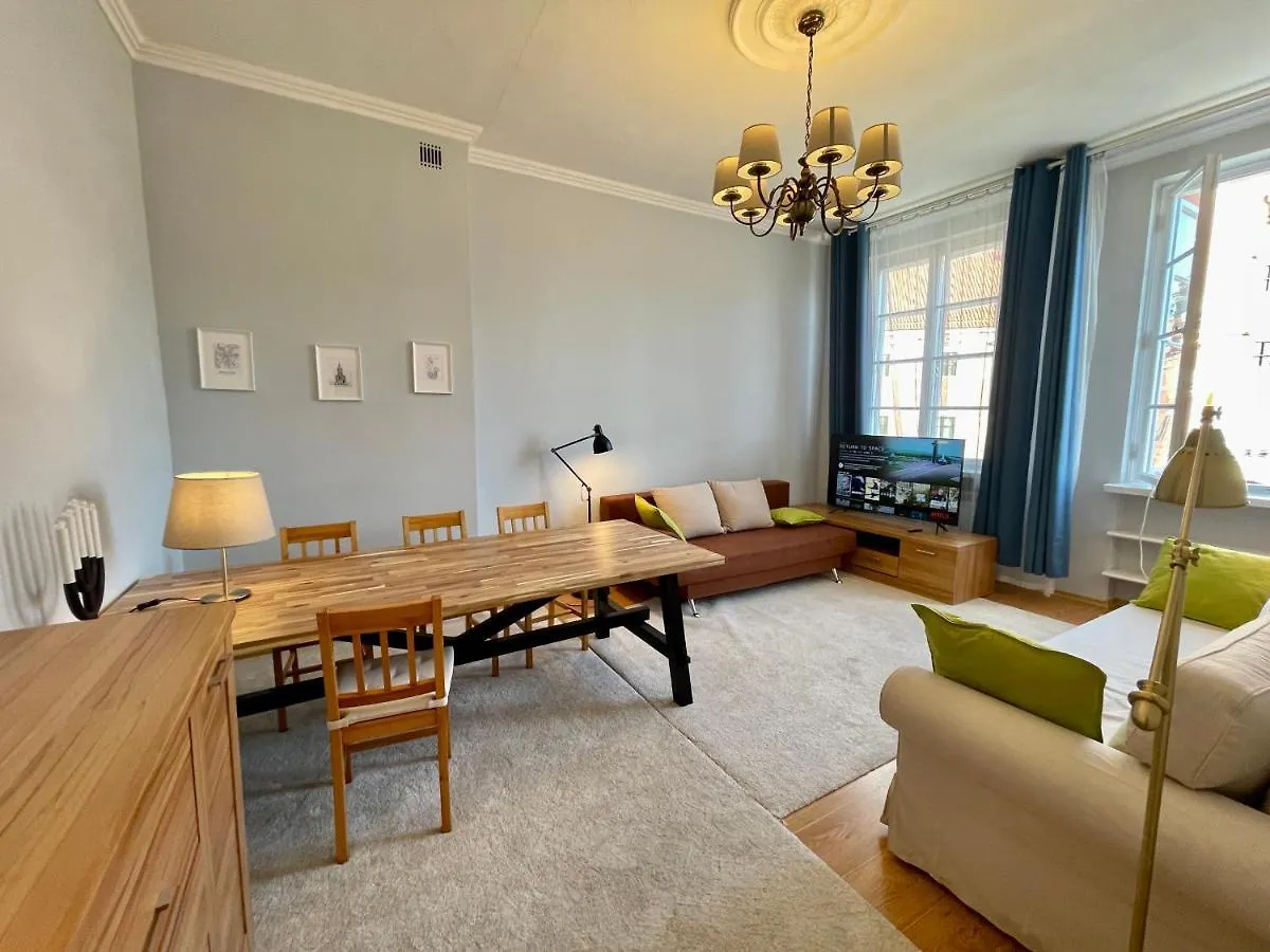 Royal 2 Old Town Fast Wifi Netflix Hbo Appletv+ Lejlighed Warszawa Polen