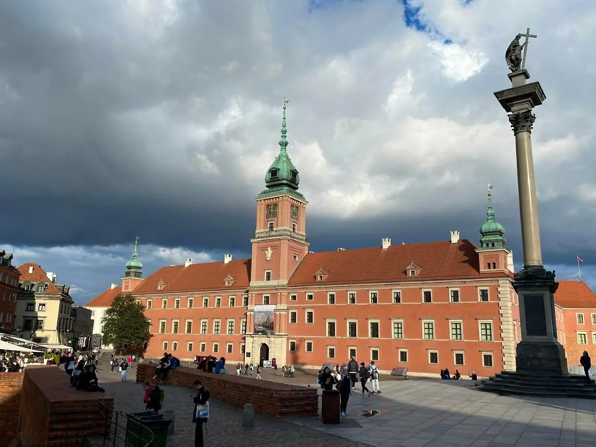 Royal 2 Old Town Fast Wifi Netflix Hbo Appletv+ Lejlighed Warszawa